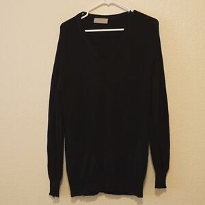 GEORGES RECH PARIS VNECK CASHMERE SWEATER SIZE M‎
